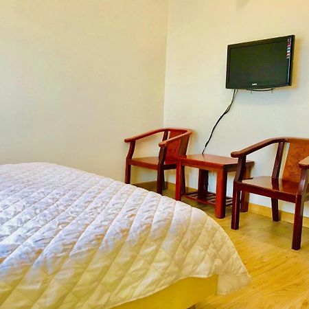 Quynh Anh Hotel Ho Şi Min Exterior foto