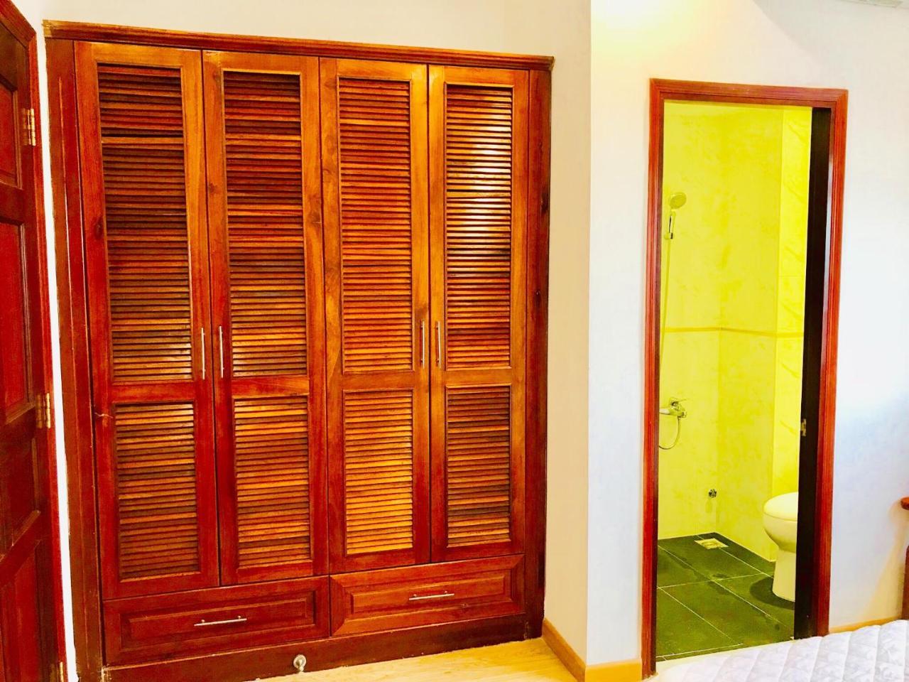Quynh Anh Hotel Ho Şi Min Exterior foto